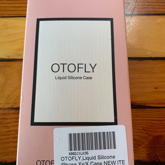 Silicone iPhone XS/S case - Picture 3 of 3